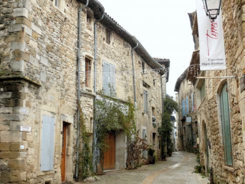 Les ruelles de Grignan_G.jpg